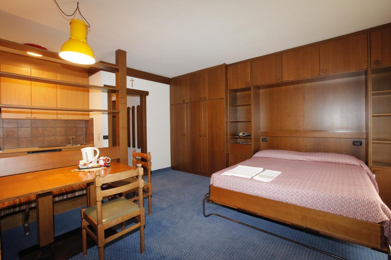 Hotel Carlone Breguzzo Esterno foto